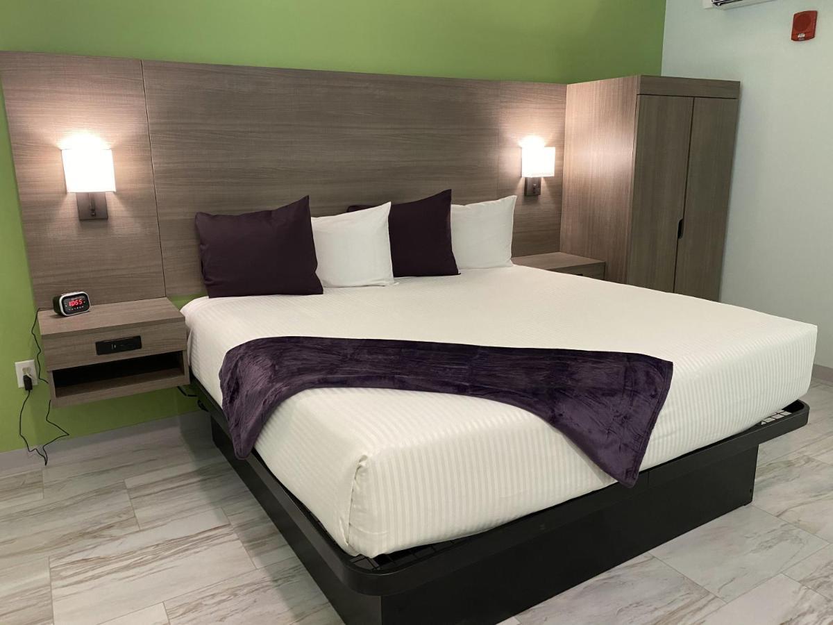 Worthington Of Logan Hotel Ngoại thất bức ảnh